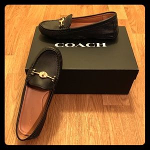 ✨Coach✨ Flats , Slip ons